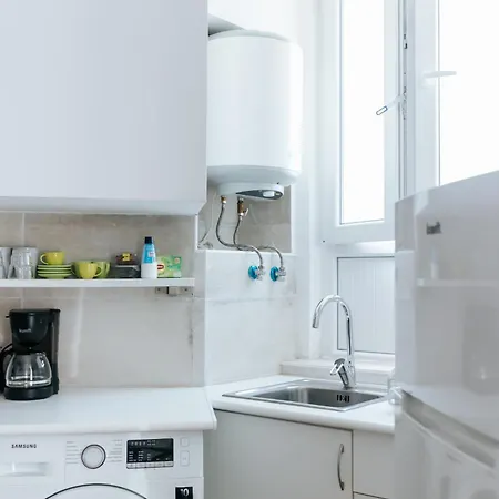 Apartamento Center Arroios Flat 5 *