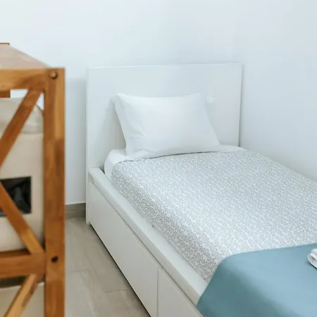 Center Arroios Flat 5 Apartment *